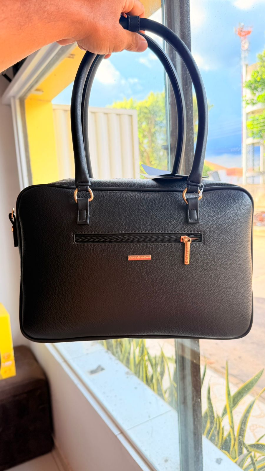 Bolsa Rafitthy WE LOVE BAGS - Preta