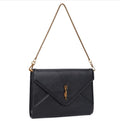 Bolsa clutch Santa Lolla No modelo envelope